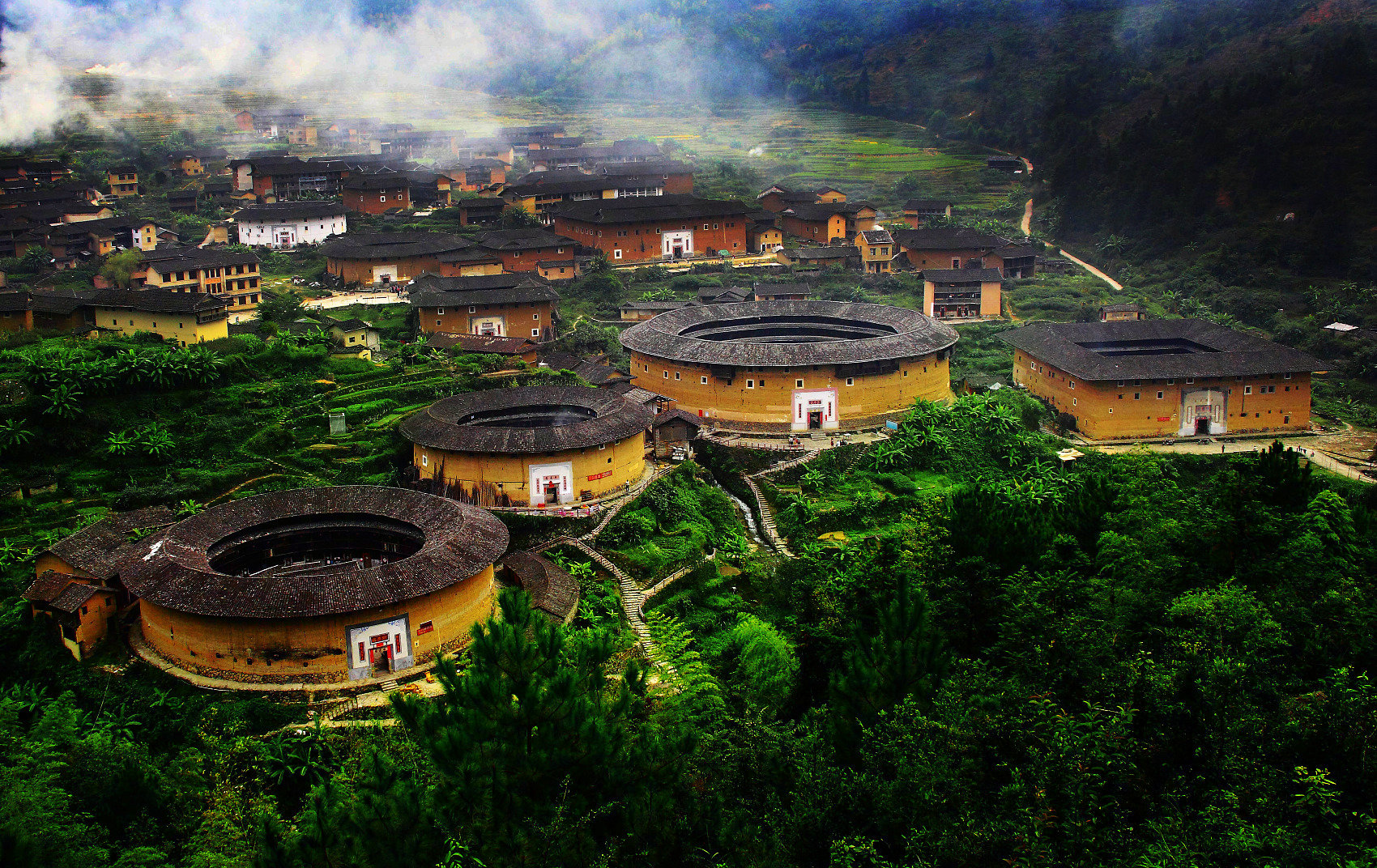 外交部发言人就福建相关议题发表评论